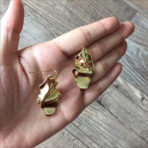 Brand new Alexis Bitter gold statement earrings - Picture 2 of 4
